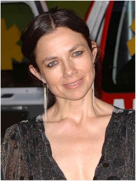 justine bateman net worth